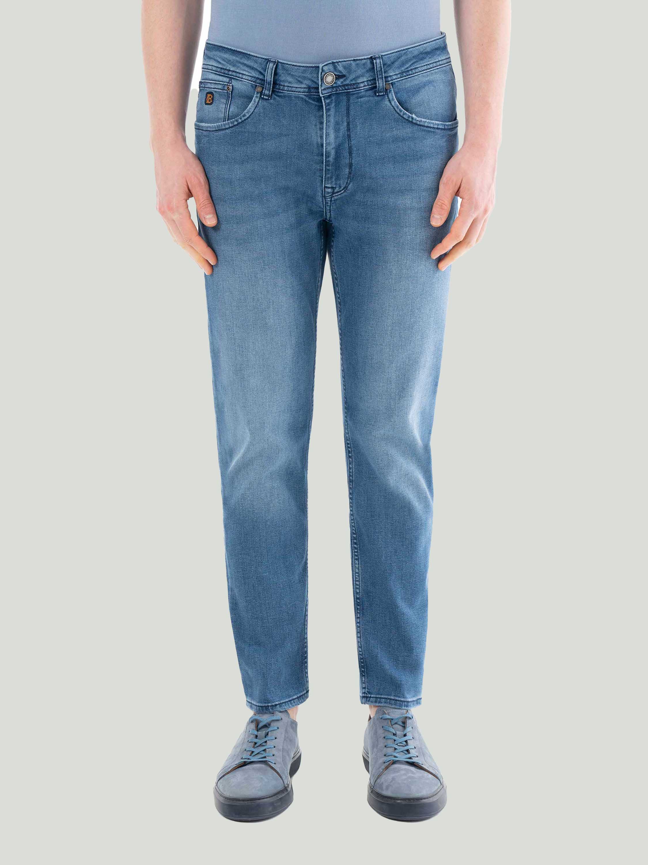 Джинсы Normal Fit — Одежда — фото 2 — CLIMBER B.C.