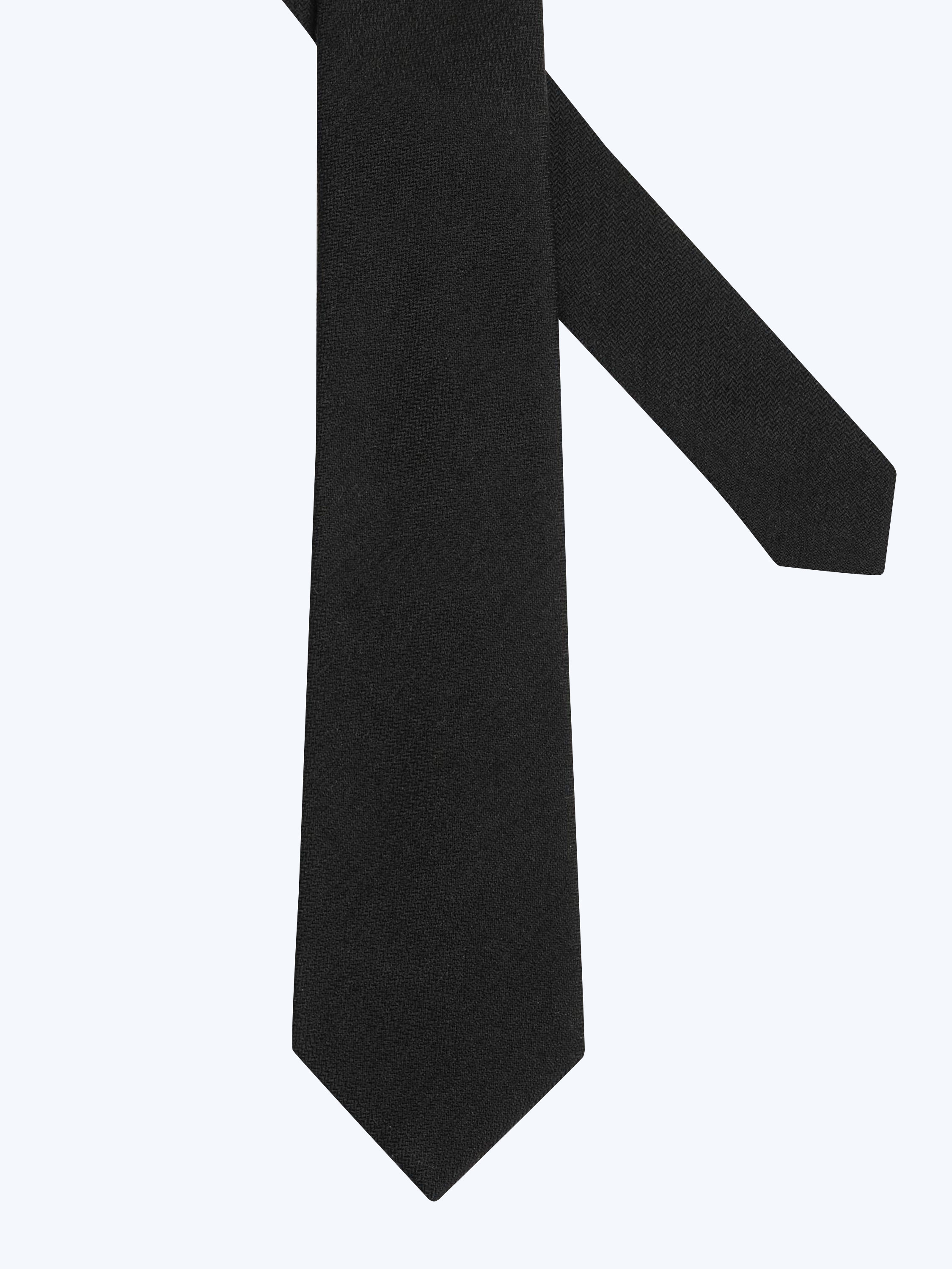 Чёрный галстук — Аксессуары — фото 2 — CLIMBER B.C.